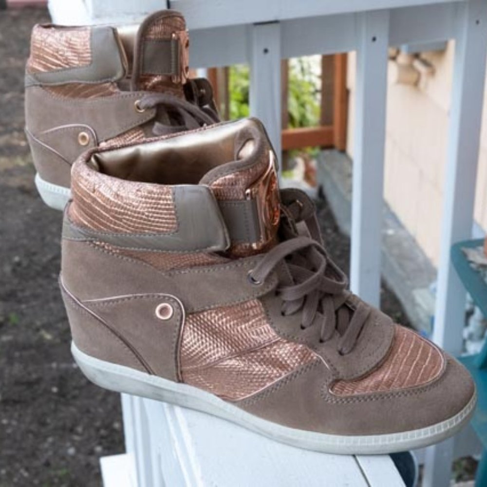 💖 Michael Kors Nikko II - Mettalic Rose Taupe Suede - see description for size!